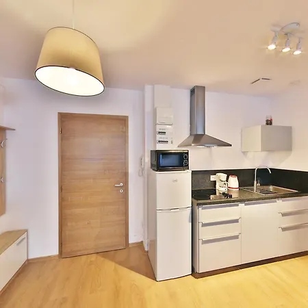 Les Cedres Apartment